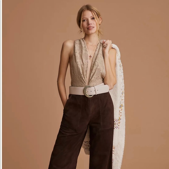 Fanti Deep-V Bodysuit - Picture 3 of 3